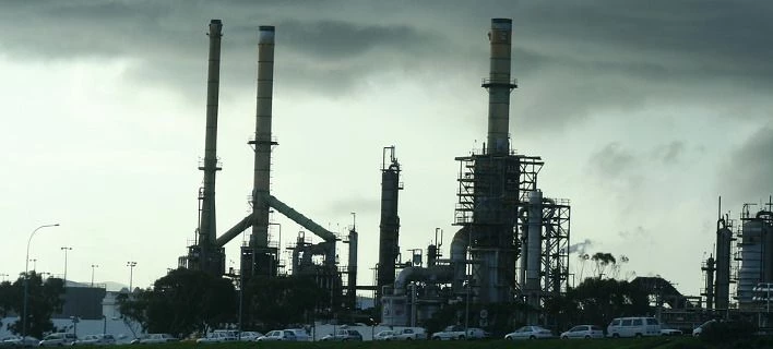 Γιατί ο Τραμπ εξαίρεσε την Ελλάδα από τις κυρώσεις για το Ιράν